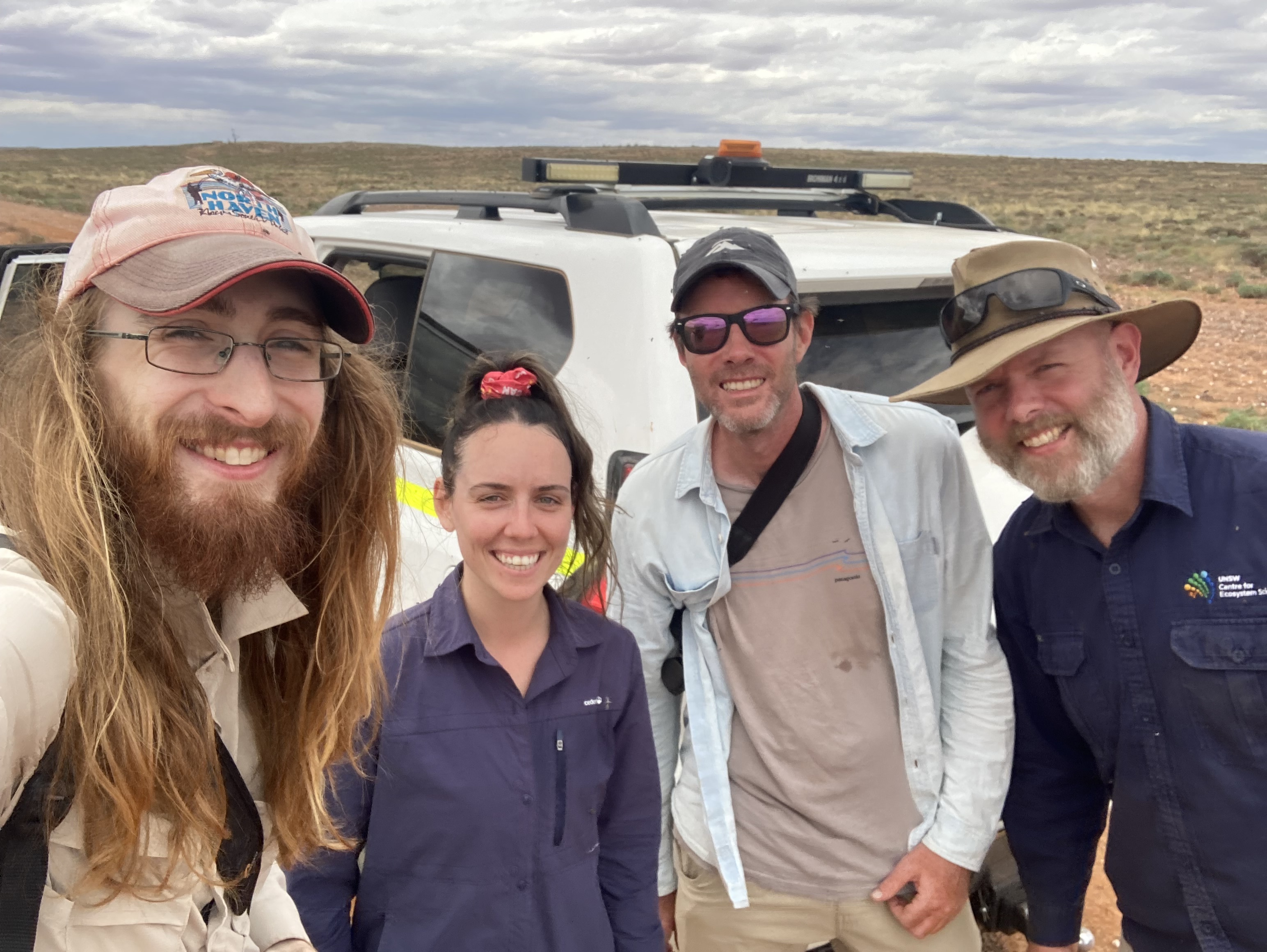 /images/labgroup/2024_drone_biodiversity_team.JPG
